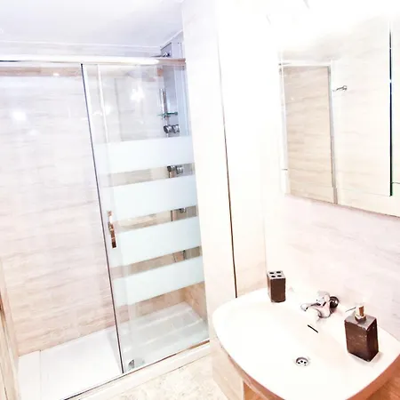 Apartment Cala Daurada 1 *