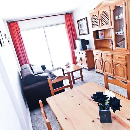 Apartment Cala Daurada 1 *